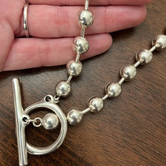 Uno de50 NECKLACE ON / OFF - Picture 3 of 3